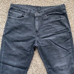 Men’s stretchy Levi’s 511 jeans